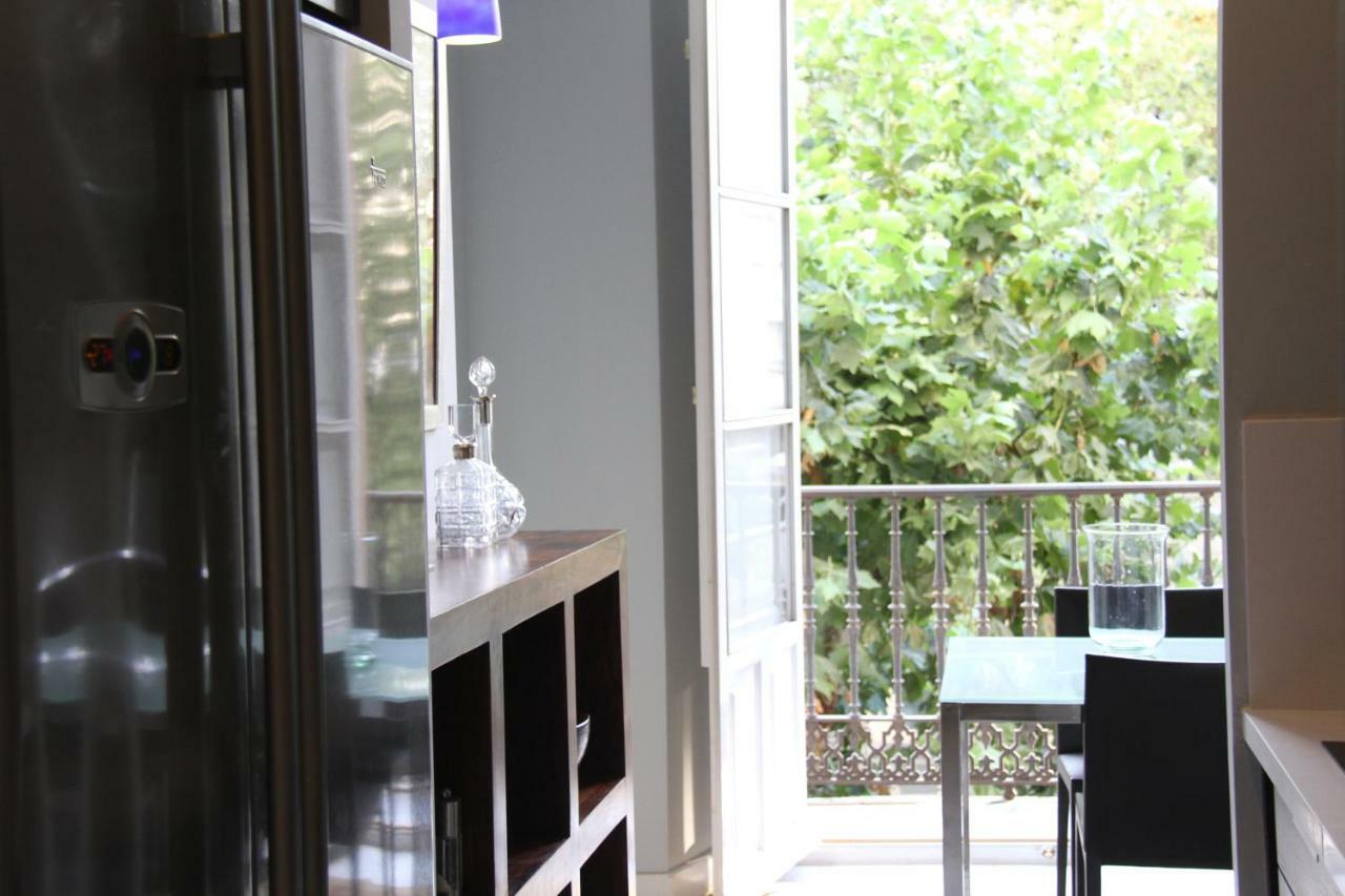 Luxurious 2 Bedroom Flat In A Historic Building Sevilla Bagian luar foto