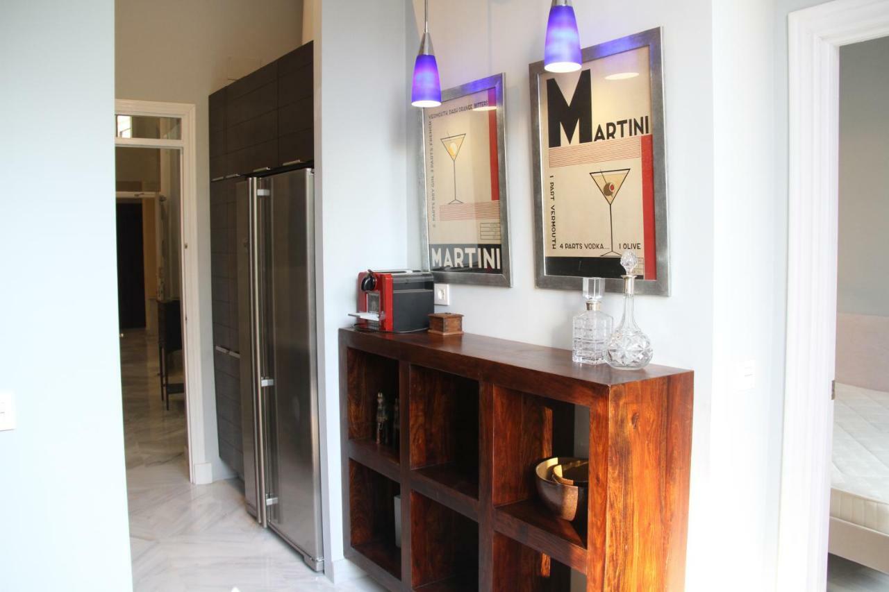 Luxurious 2 Bedroom Flat In A Historic Building Sevilla Bagian luar foto