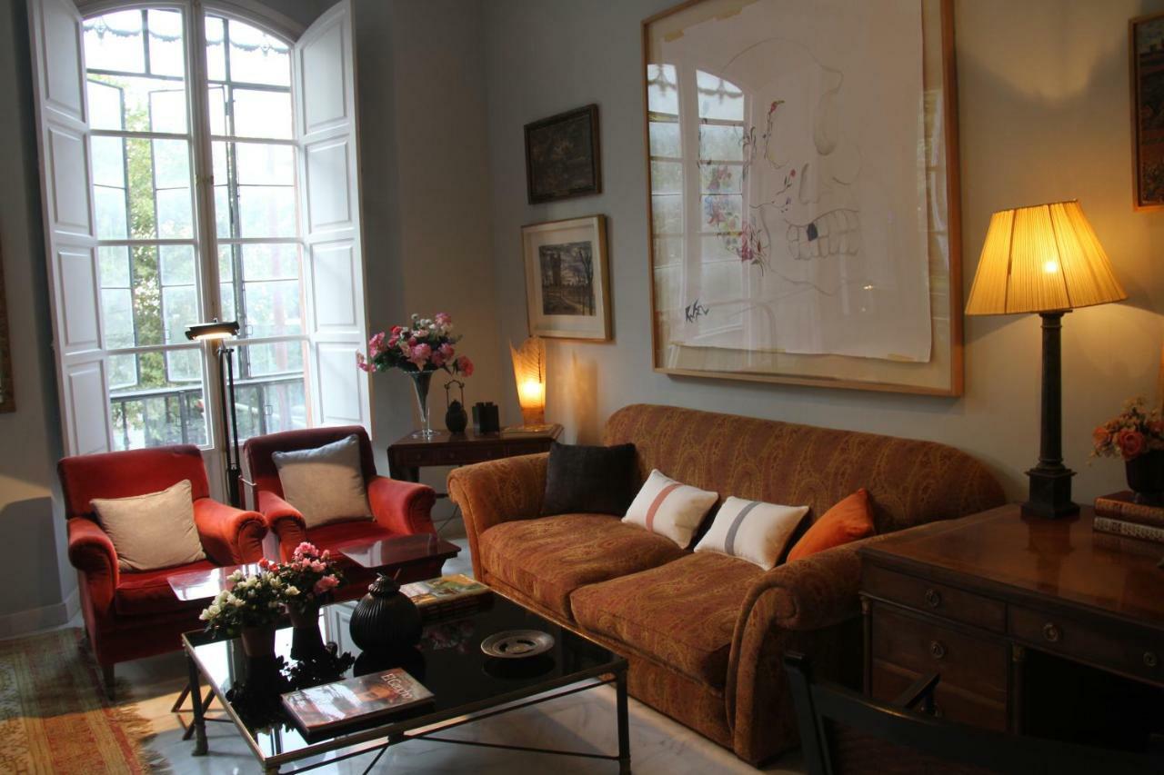 Luxurious 2 Bedroom Flat In A Historic Building Sevilla Bagian luar foto