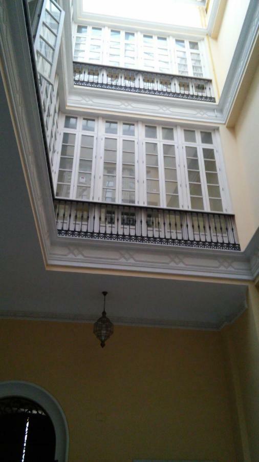 Luxurious 2 Bedroom Flat In A Historic Building Sevilla Bagian luar foto