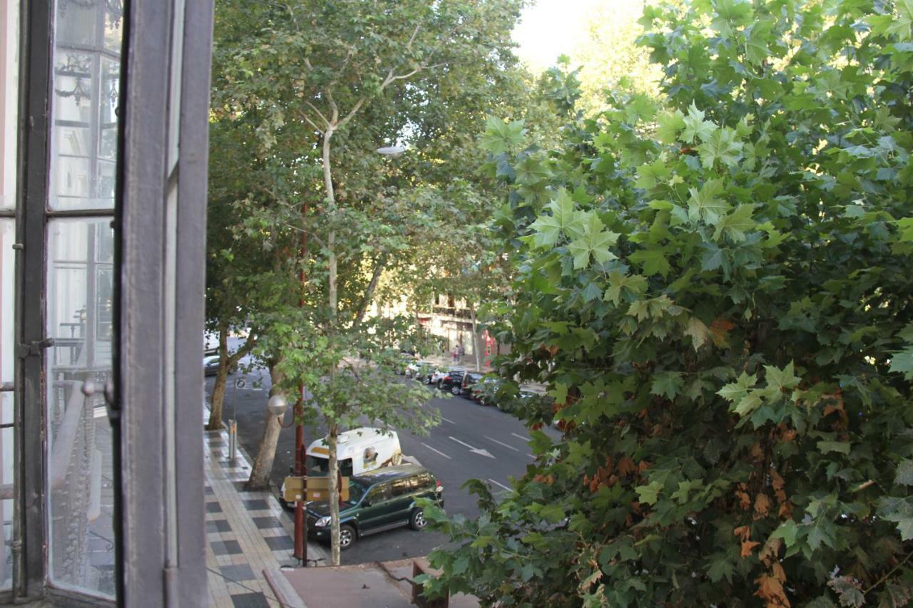 Luxurious 2 Bedroom Flat In A Historic Building Sevilla Bagian luar foto